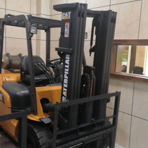لیفتراک کاترپیلار کد 009